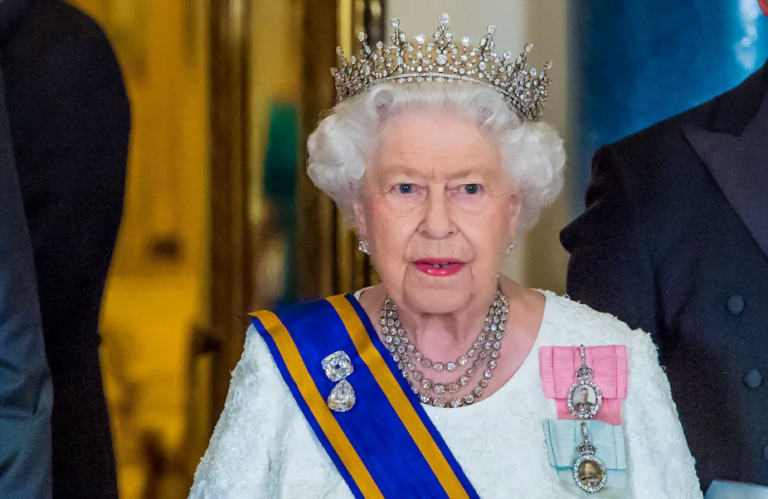 Queen Elizabeth II: a Moderniser Who Steered the British Monarchy Into the 21st Century